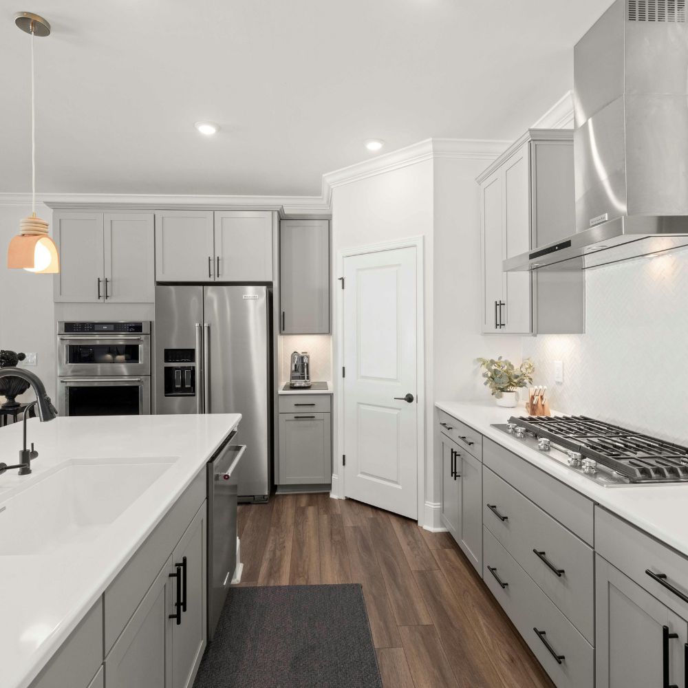 Kitchen renovation planning and finishing by TurnKey Renovations